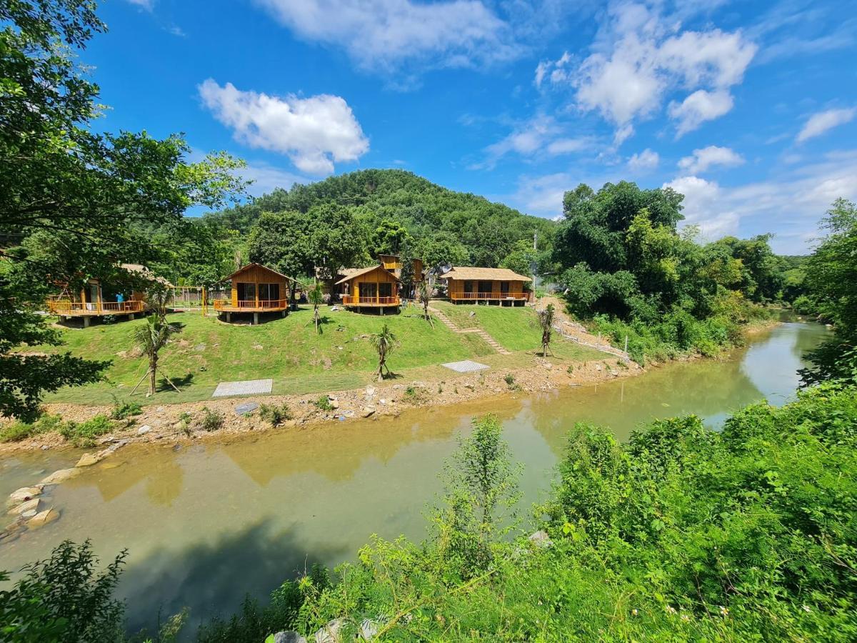 Hotel Little Bee Luong Son  Esterno foto